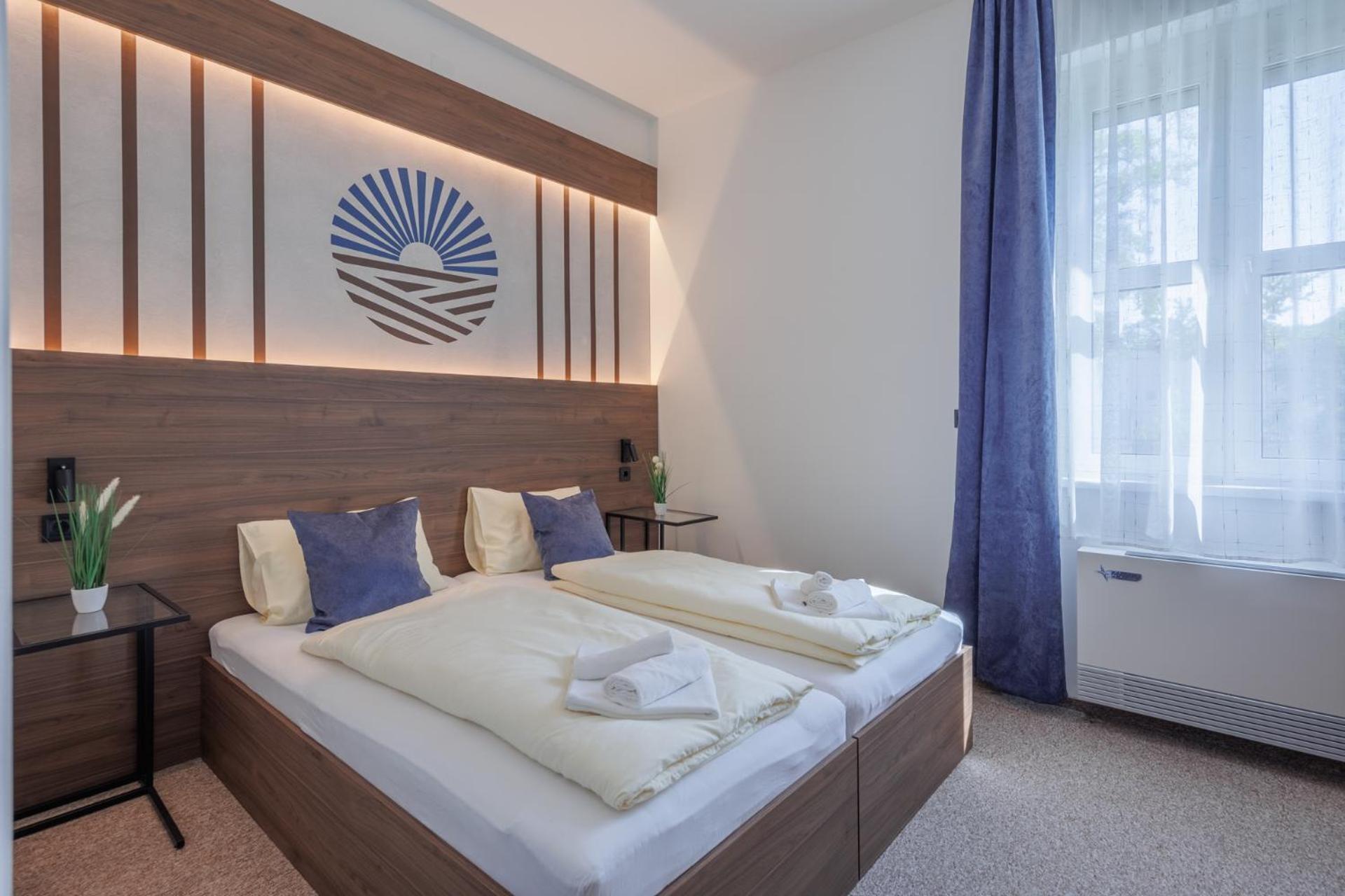 100 Eves Fogado Bed & Breakfast Szatymaz Dış mekan fotoğraf